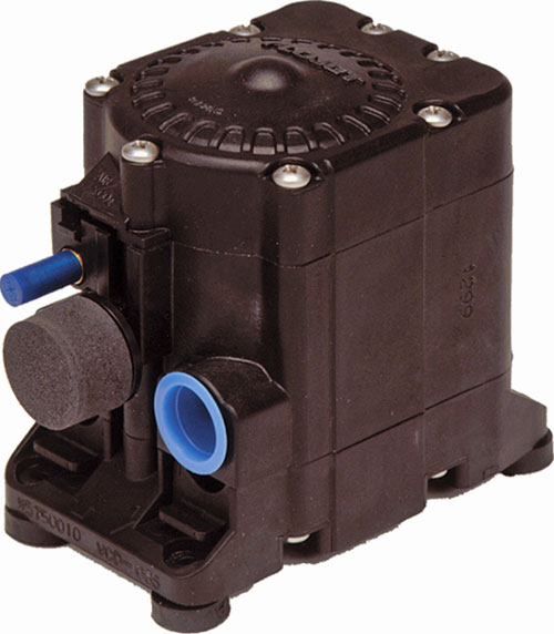 Flojet 6.9 Bar 18.9 lpm Air Operated Diaphragm Pump G575215A